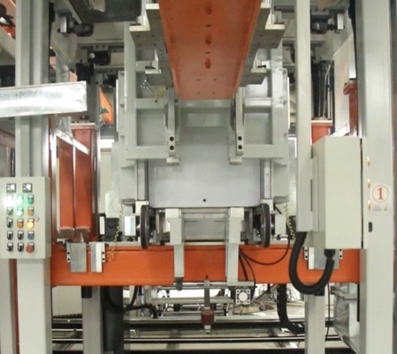 Servo Adjustable Lodówka U Shell I Boczna Linia Formowania Linia Dostosowana Długość